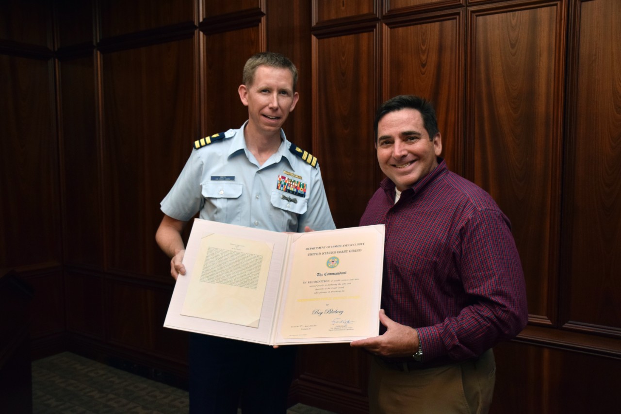 US Coast Guard Recognizes ABS Employee for Leadership in US Gas Development